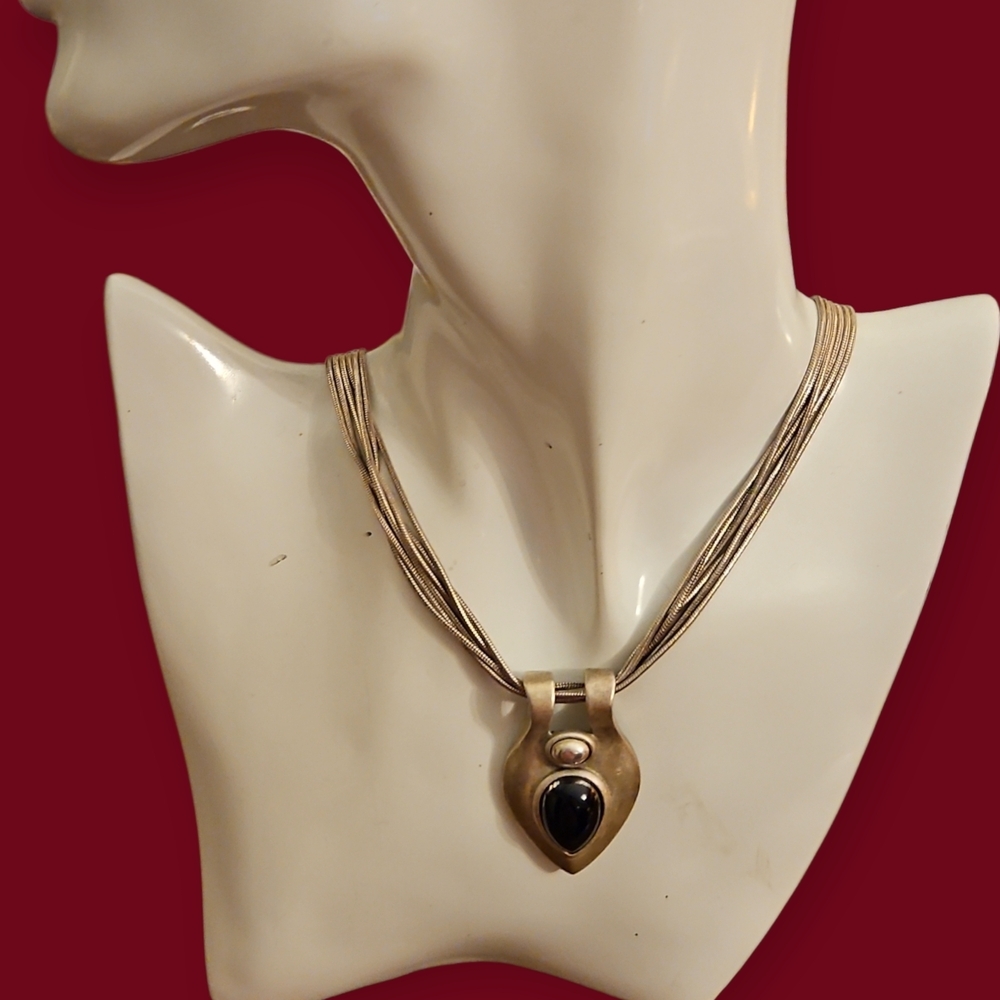 Vtg SPIRIT Ethnic Silver and Black Pendant Necklace